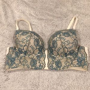 TORRID push up plunge bra 42C